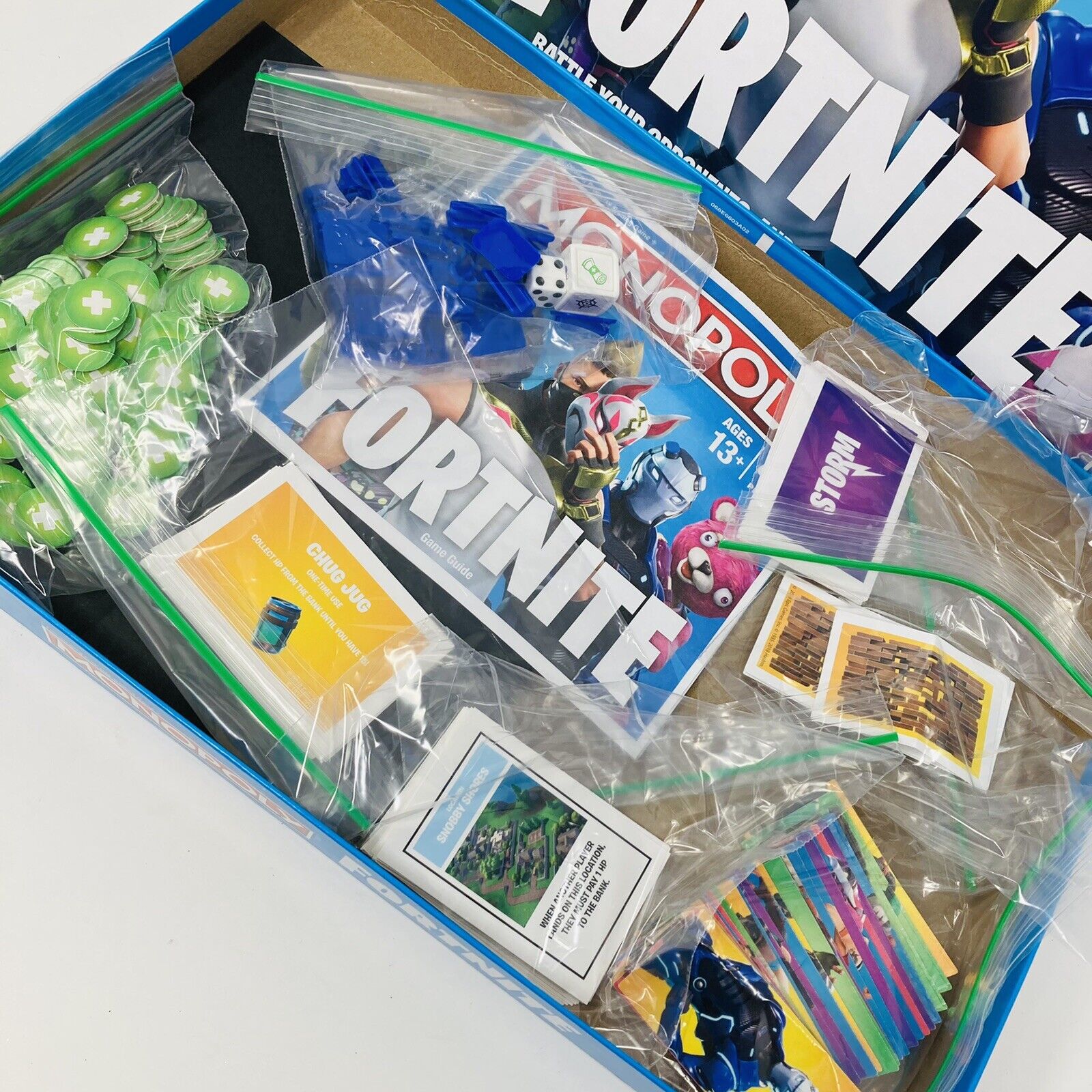 Jogo de Tabuleiro - Monopoly - Fortnite - Hasbro - PBKIDS Mobile