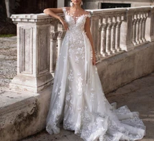 Luxury Mermaid Wedding Dresses Detachable Train Sleeveless Appliques Bridal Gown