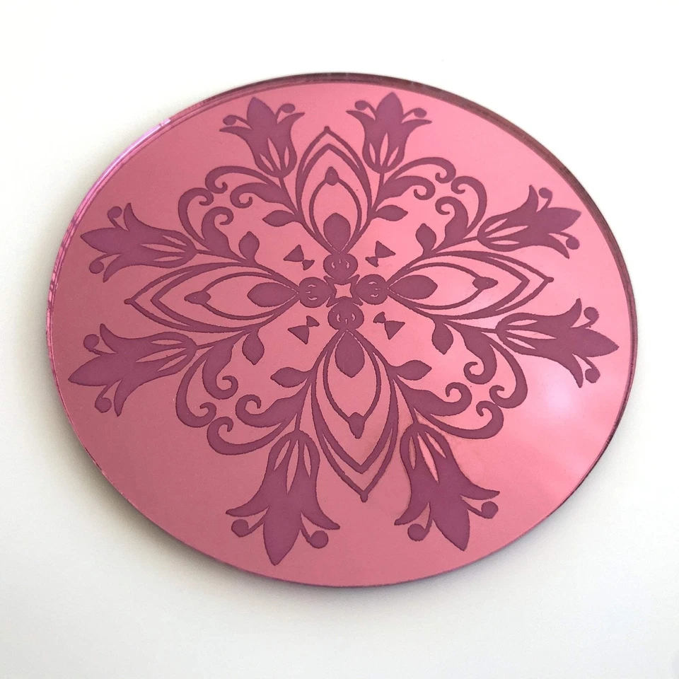 Posavasos De Acrílico Grabados En Forma De Flor - Imagen 3 de 4