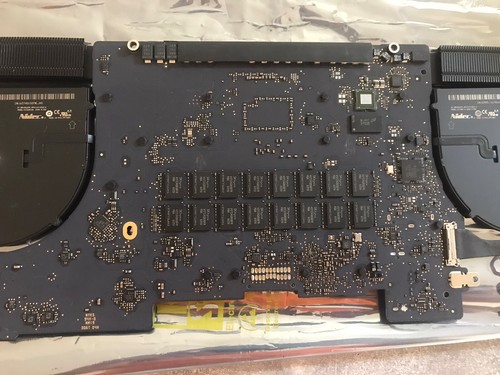 MacBook Pro 15" 2015 i7 2,2ghz 16gb ram logic board - Bild 9 von 10
