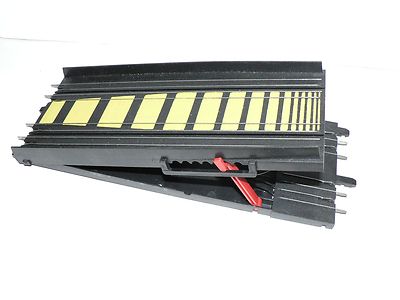 Carrera Servo 160 Sprungschanze NEU