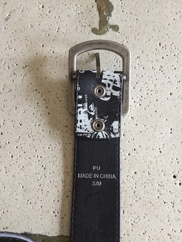 Children’s Quiksilver Black and White Belt - Picture 3 of 3