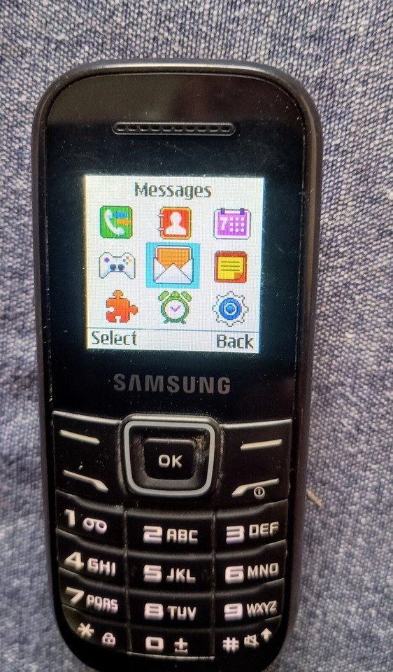 Samsung GT -E1200 - Black (Unlocked) Mobile Phone 8806085021310 | eBay