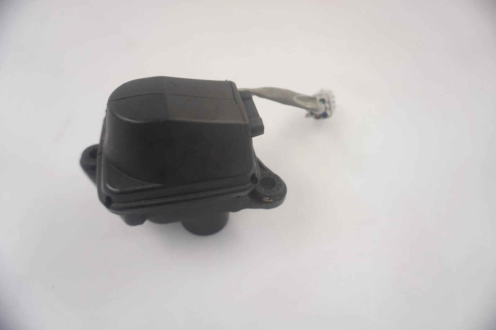 2003-2004 GP1300R WaveRunner Yamaha PWC Jetski OEM Electrical Servo Motor Ass'y