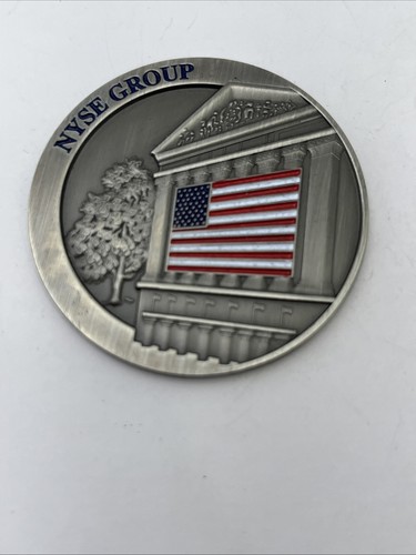 NYX LISTED NYSE NEW YORK STOCK EXCHANGE ORIGINAL LISTING 2006 MEDAL WITH CASE - Picture 4 of 4