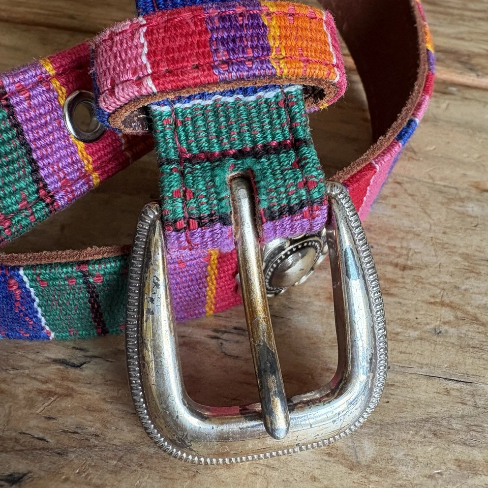 VTG Fossil Womens Multi Color Woven Fabric Leather Silver Concho Southwest Belt - Image 4 of 4