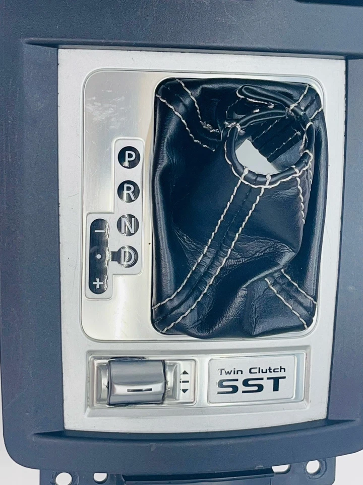 08-15 Mitsubishi Lancer Evolution X EVO 10 Shifter Console Trim No USA Duty - Image 3 of 4