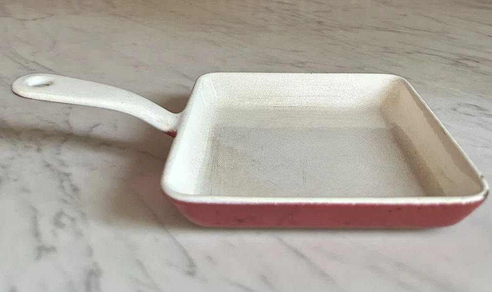 Vintage Prizerware Enameled Cast Iron 5.5" Square Pan Red Kitchen Cookware - Image 3 of 4