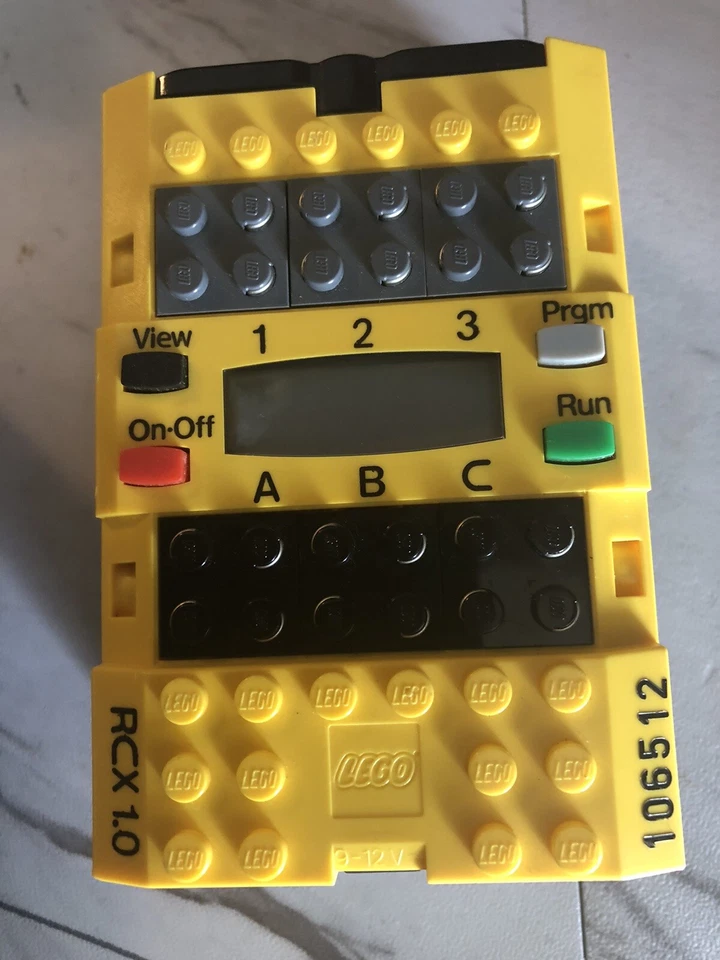 LEGO Mindstorms Robotics RCX 1.0 Programmable Brick Technic Yellow Lot Of 9 - Image 3 of 3