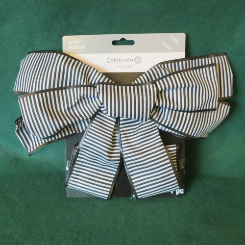 Five Black and White Bows 12 inch by 12 inch for Party Halloween or Wedding - Picture 7 of 12