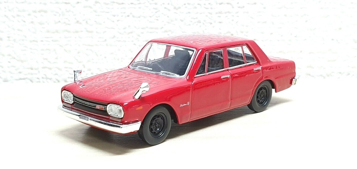 1/64 Kyosho NISSAN SKYLINE 2000GT-R PGC-10 RED GT-R diecast car
