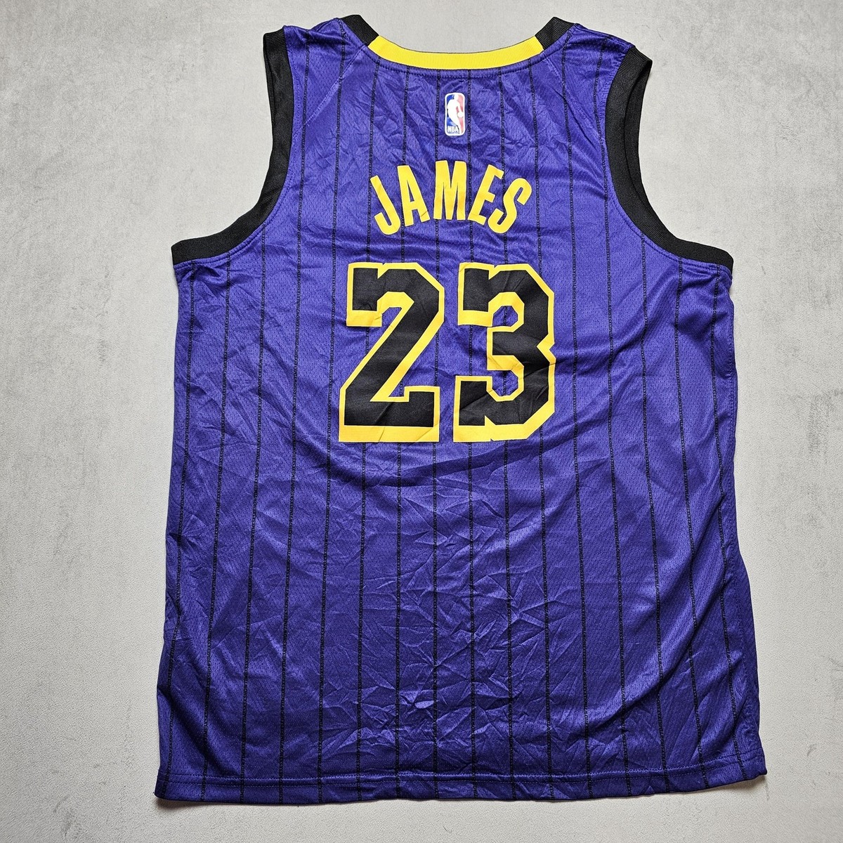 Los Angeles LA Lakers Jersey Mens 44 Purple NBA Basketball Nike