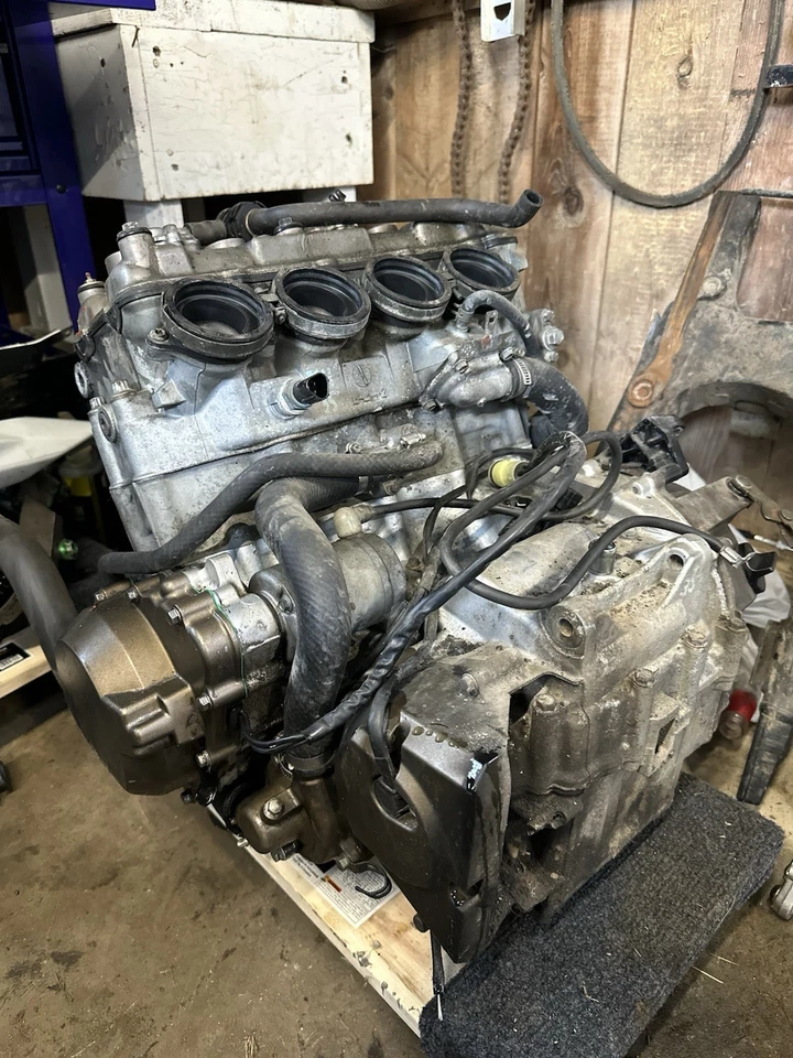 Kawasaki Ninja Zx6r 2003 2004 motor (en funcionamiento) leer Foto 2 de 4