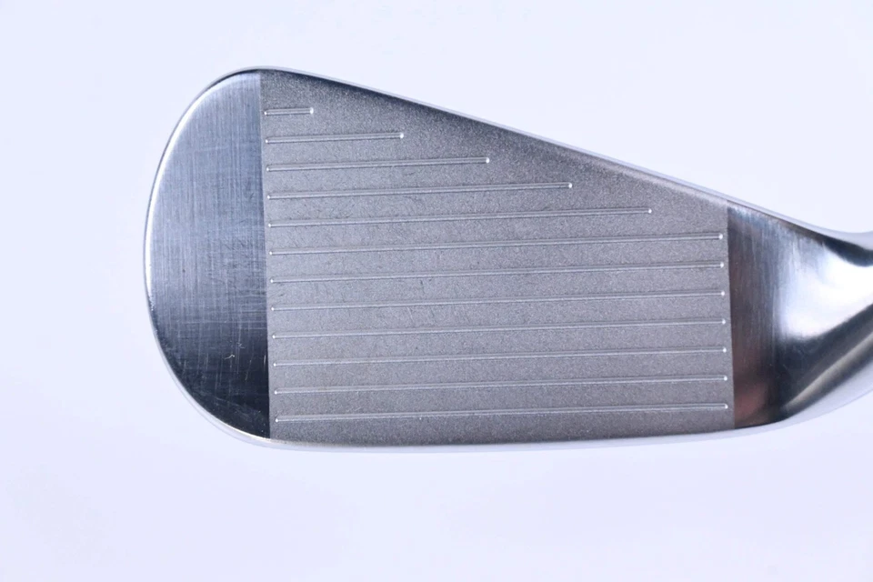 Titleist U510 #3 Iron / 20 Degree / Stiff Flex Hzrdus Smoke Black 80 Shaft - Image 2 of 4