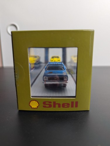 M2 Machines Hauler 1977 Chevy Cheyenne Super 30 & 1985 Camaro IROC-Z R83 NEW - Picture 12 of 16