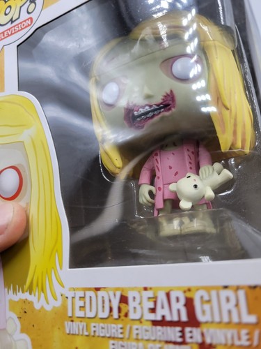Funko Pop! Vinile: The Walking Dead - Walker (con orsacchiotto) #154 Leggi - Foto 8 di 17