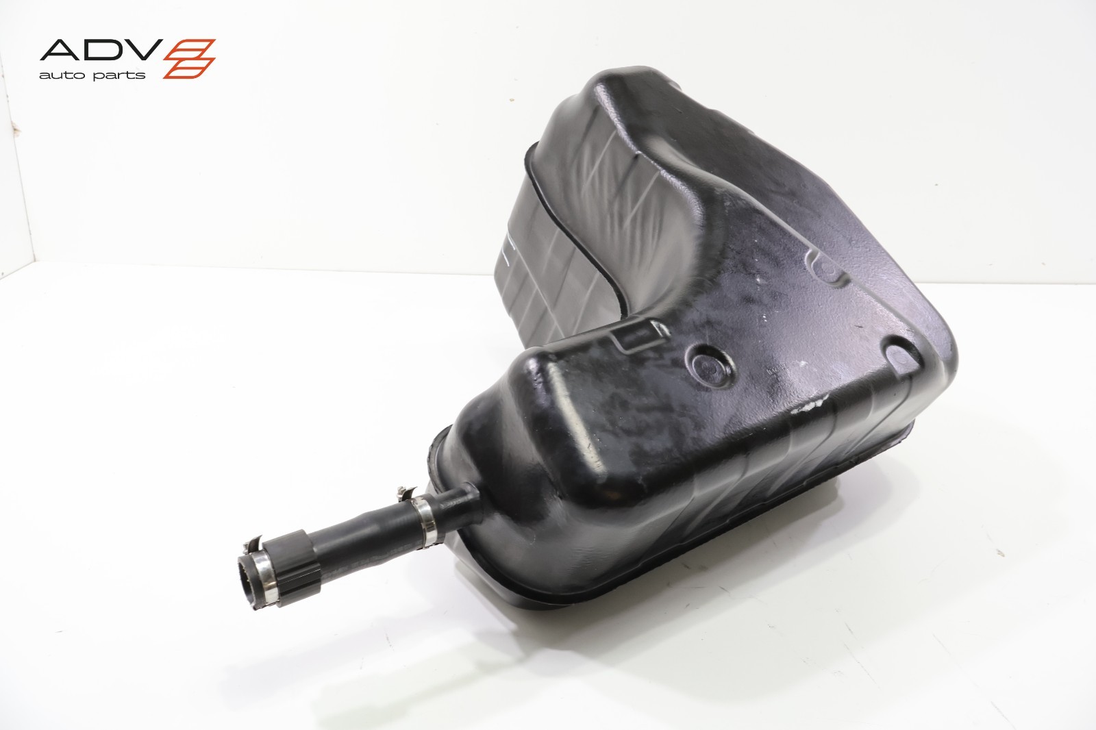 Audi R8 2017-2023 REAR+RIGHT Fuel tank P/N 14781