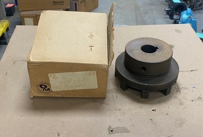 QM QUICK FLEX QF100 1 3/8'' COUPLING NEW