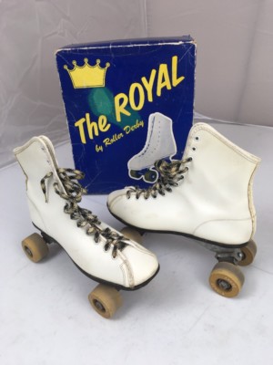 Vintage Roller Derby THE ROYAL M 6 W 7.5 Leather Roller Skates Wood Wheels BOX