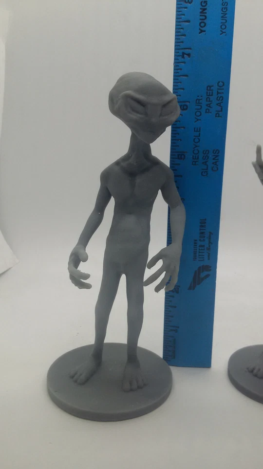 3 Extraterrestrial Ufo  Aliens Figures 6" x 1/2 Tall Custom made Unfinished - Image 2 of 4