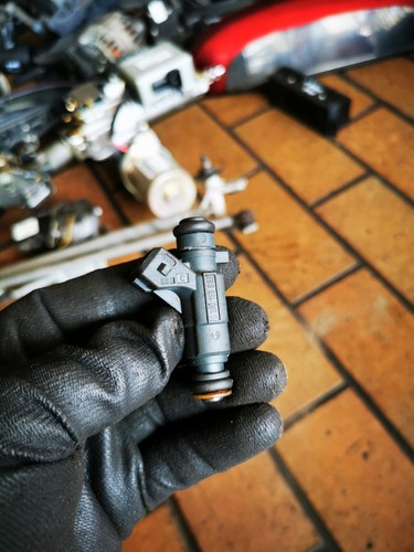 Opel Corsa C Agila A Z10XE Z12XE Einspritzdüse Injektor Bosch 0280155965