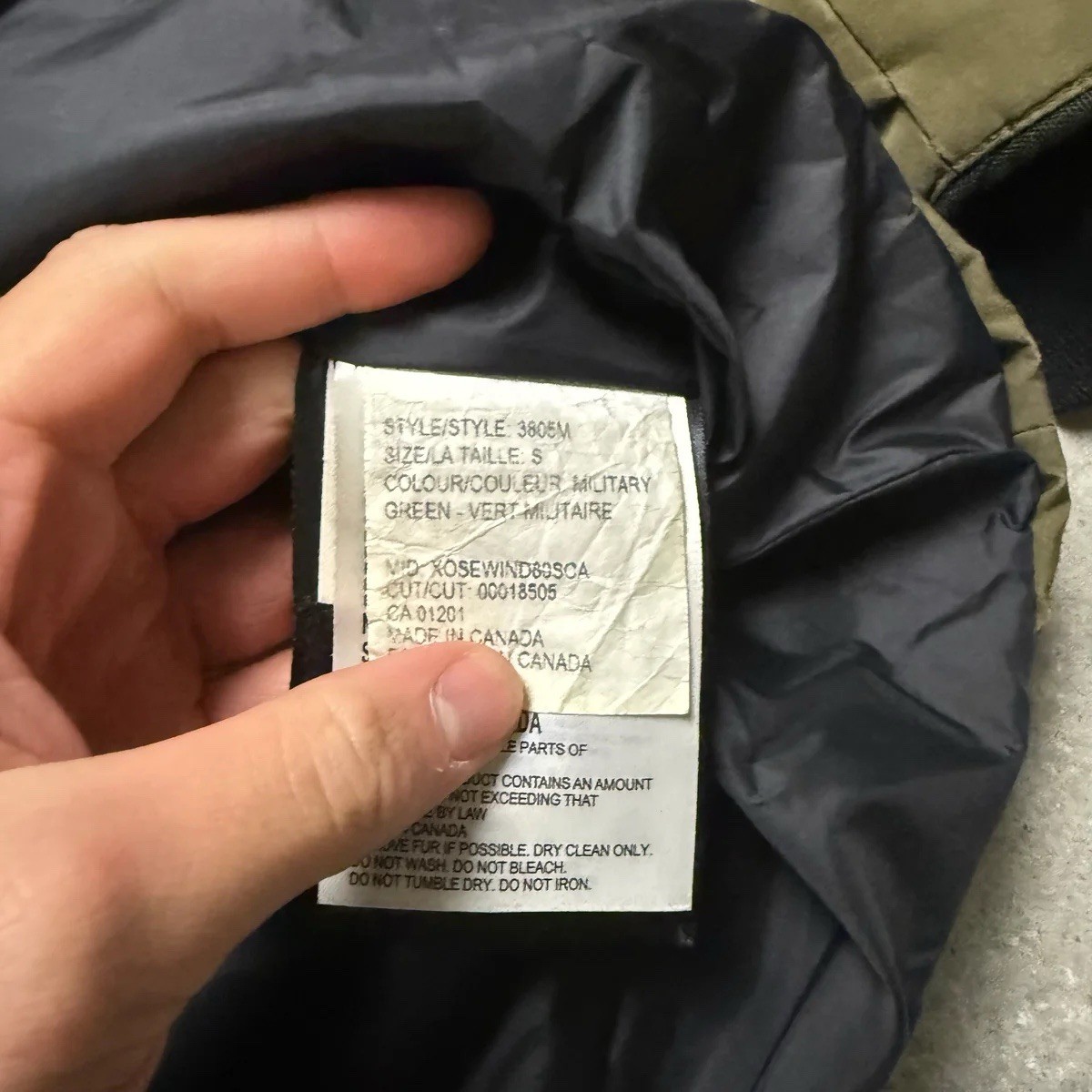 CANADA GOOSE CARSON PARKA MILITARY GREEN - (S) image 6