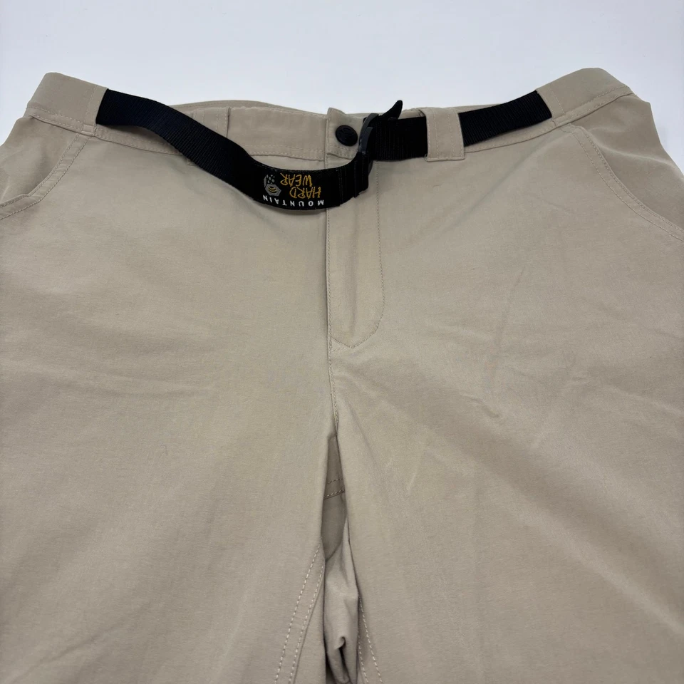 Shorts de caminhada Mountain Hardwear masculino marrom claro médio com cinto - Imagem 2 de 4