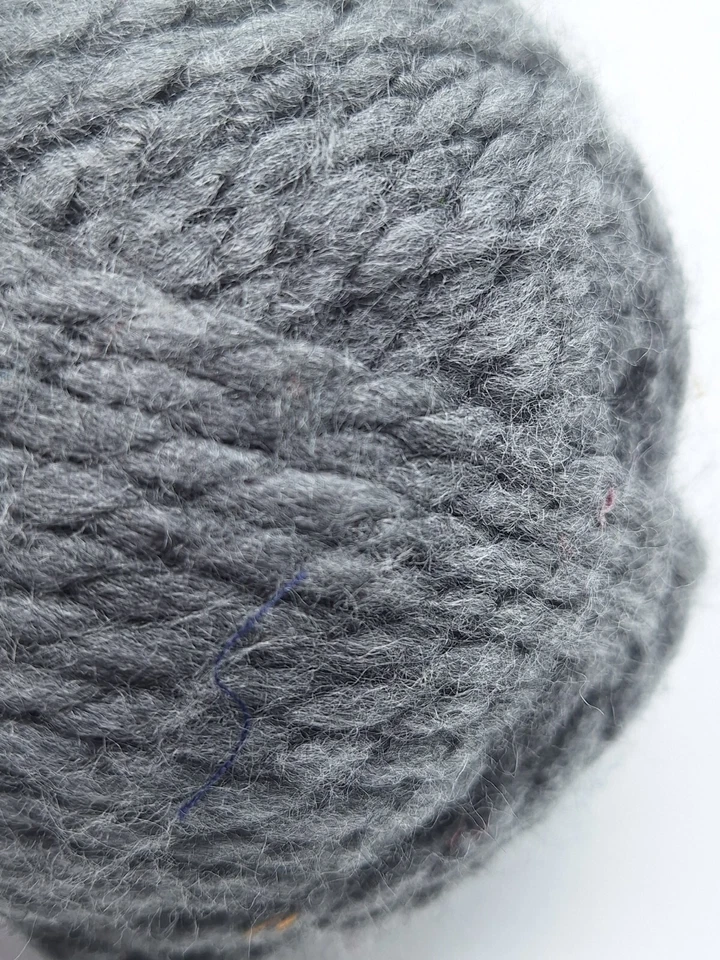 1 Charisma Charcoal Yarn Acrylic 3.5 oz 109 yds Turkey Lot 85904 Bulky 5 - Image 4 of 4