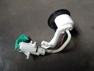 BMW S1000RR K46 Kraftstoffpumpe Benzinpumpe fuel pump original HP4 neuwertig