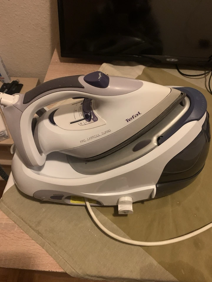 Tefal Bügel Station, Pro Express Turbo 6 Bar - Bild 2 von 4