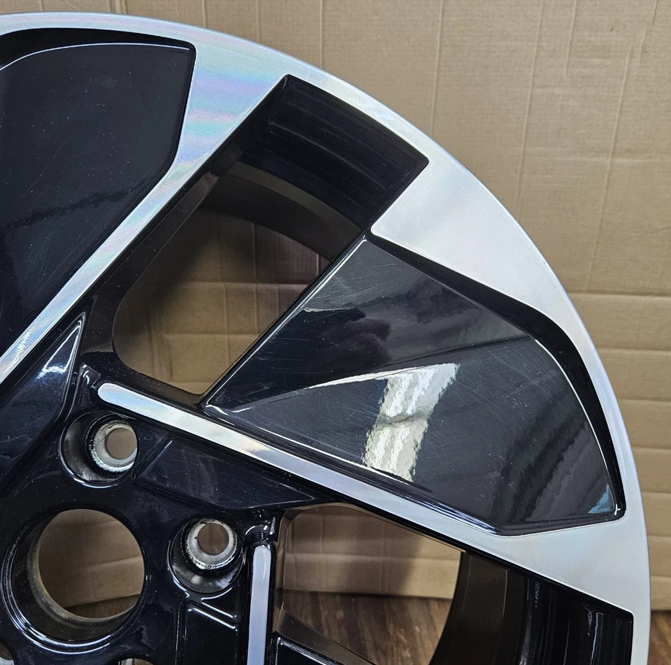 1 original VW ID.3 18 Zoll Alufelge 7,5x18 ET50 10A601025C 10A601025G East Derry - Bild 3 von 4