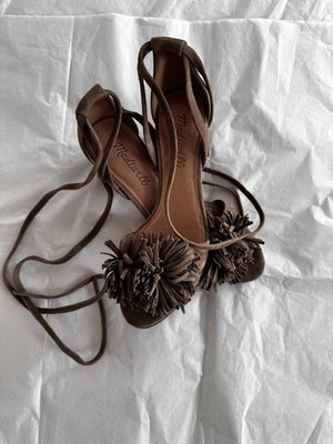 Madewell Kaia Suede ankle wrap sandals Sz 6, Taupe Pom Pom