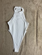 Women  s White Bodysuit With Snap Closure Size M