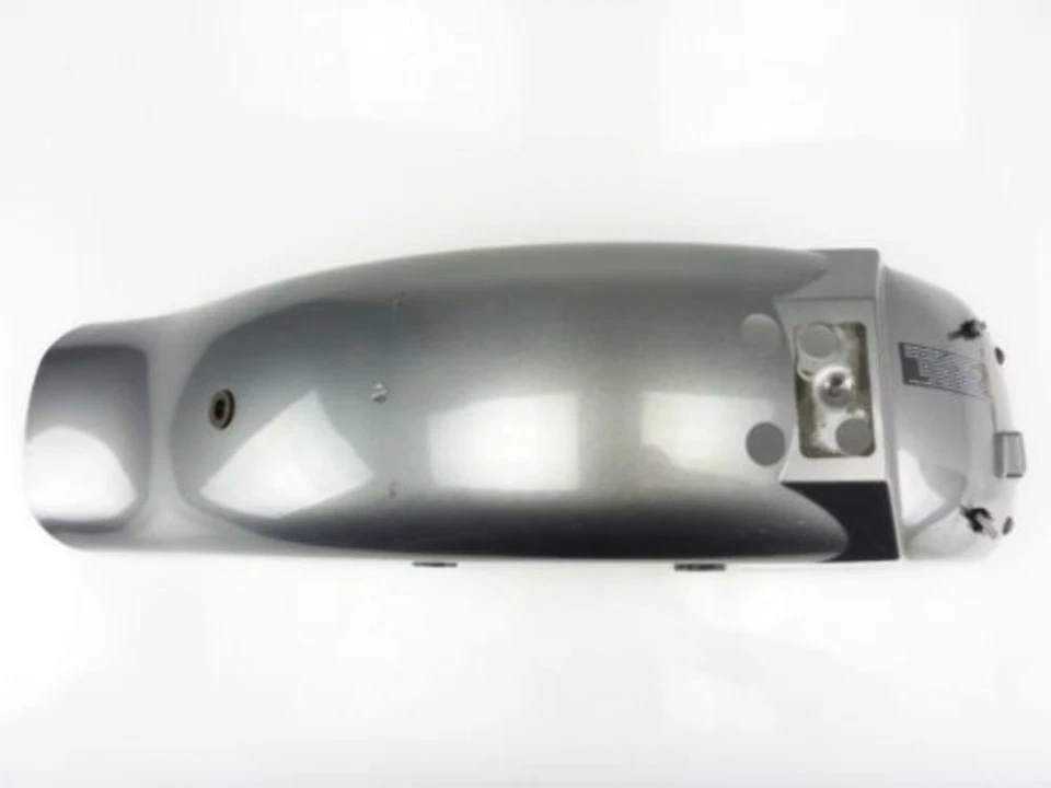 08 Guardabarros trasero Suzuki GZ 250 53111-12FC0 Foto 2 de 4