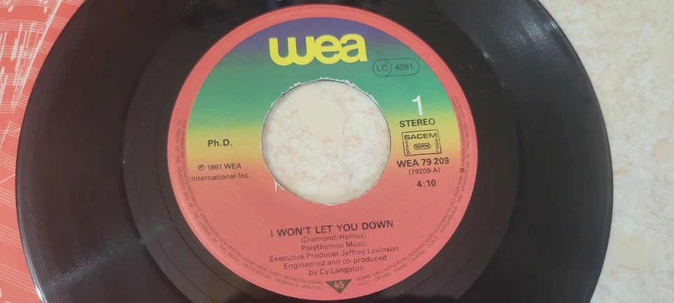 Disque 45 Tours Vinyle Ph. D. I won't let you down 1981 France Electronic - Photo 3/3