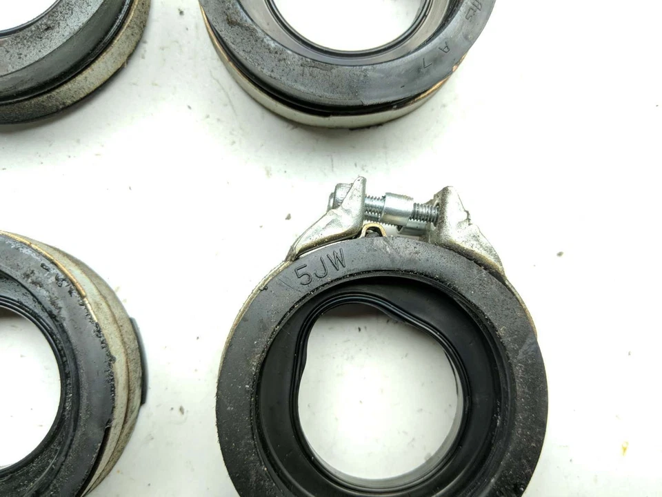 Ботинки воздухозаборника коллектора 07 Yamaha FJR 1300 - Изображение 4 из 4