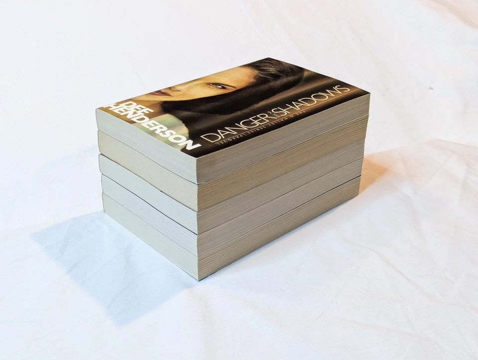 Lot Of 5 Dee Henderson Books - O'Malley Guardian Truth Seeker Protector Danger Foto 3 de 4