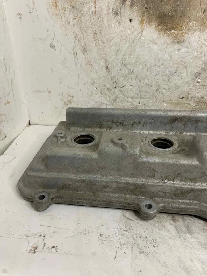 Cubierta de válvula Toyota Sequoia SR5 2001-06 112020F010 izquierda 4,7 L 8 cilindros tracción trasera 999962 Foto 3 de 4