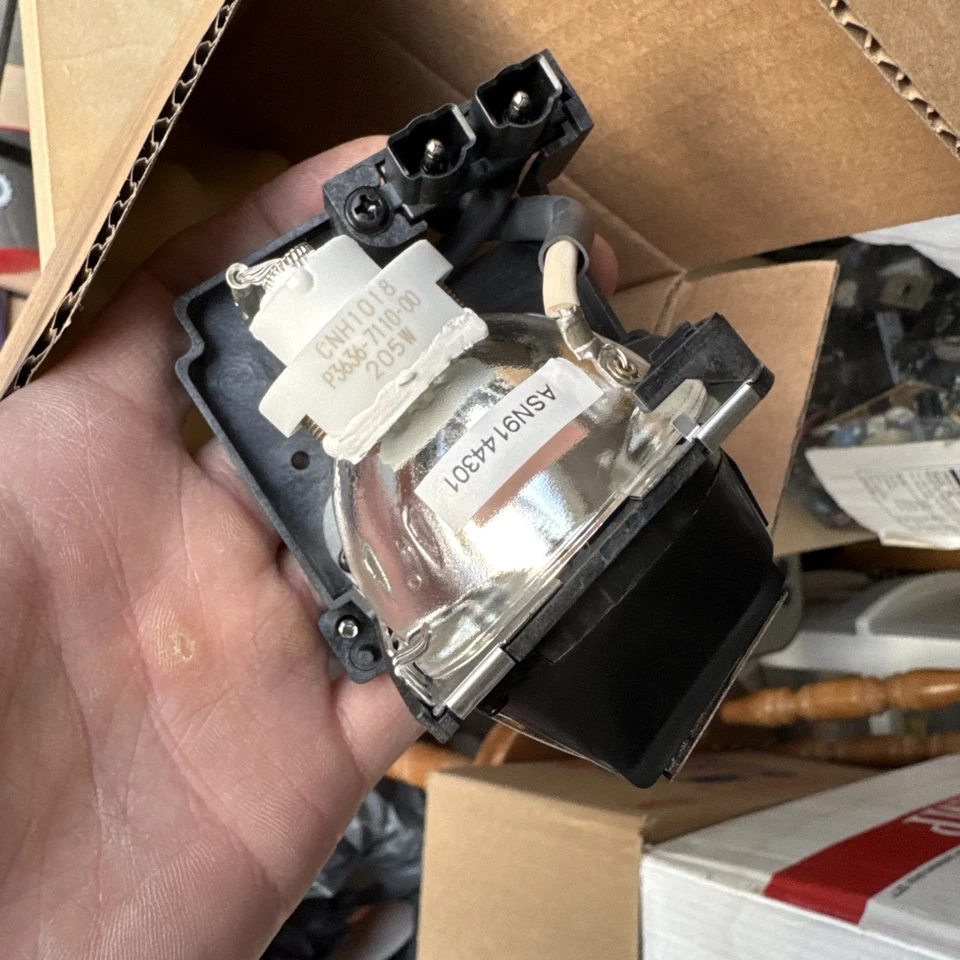 Replacement Lamp for ViewSonic RLC-014 Projector - Image 4 of 4