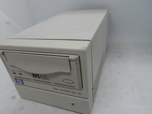 HP Compaq SCSI External DDS4 DAT40 Tape Drive C5687-60003 C5687A C5687B - Picture 2 of 3