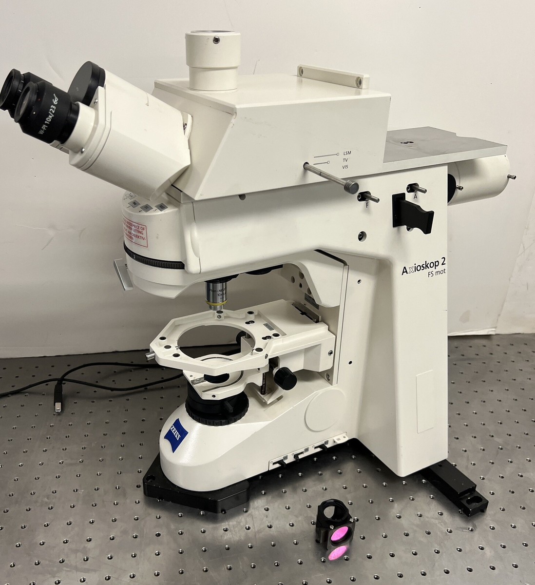 MK3081 CARL ZEISS f=125 made in west germany 顕微鏡 昇降台 MK3081 CARL ZEISS f=125 made in west germany 顕微鏡 昇降台