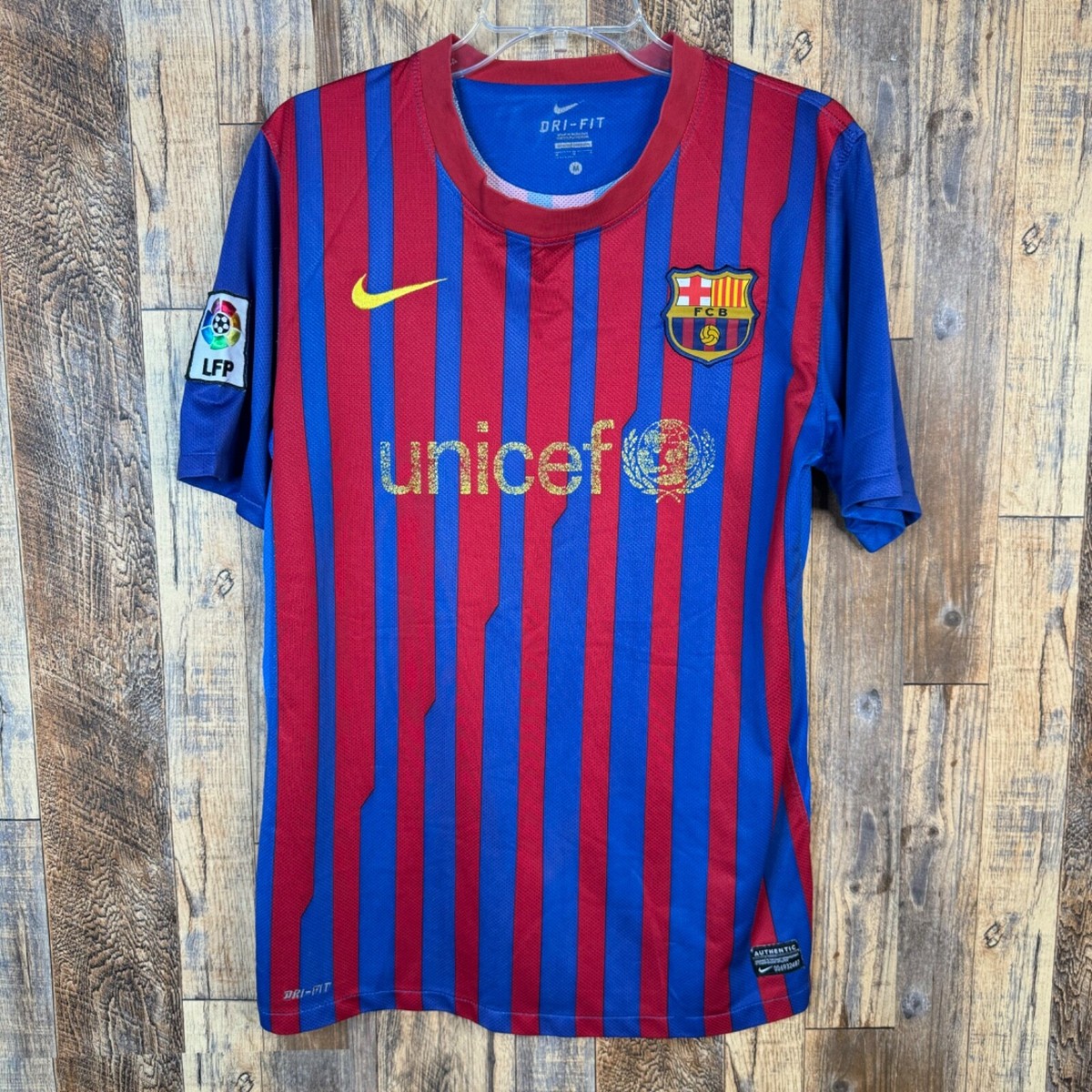 FC Barcelona 2011ユニフォーム XAVI #6 MENS FC BARCELONA 2011/2012 SOCCER FOOTBALL SHIRT