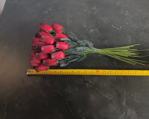 6 rose in legno con foglie -rosso scuro con punta nera -bocciolo più grande - stelo lungo 44 cm - Foto 8 di 9