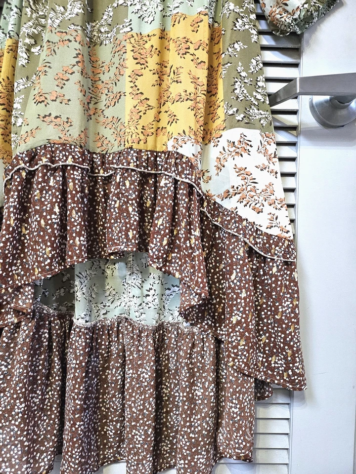 Vestido longo oi-baixo estampa patchwork floral oliva 3/4 GG e joias anthropologie - Imagem 2 de 3