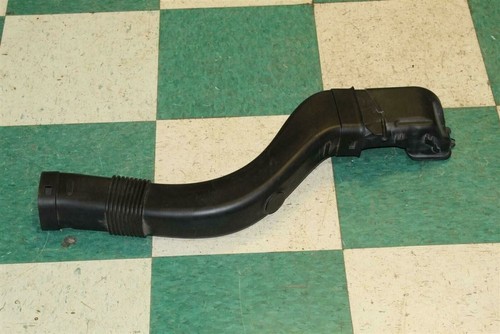 10-12 550i GT LH Driver Air Intake Duct Tube Pipe ONLY Factory Air Cleaner OEM - Picture 2 of 11