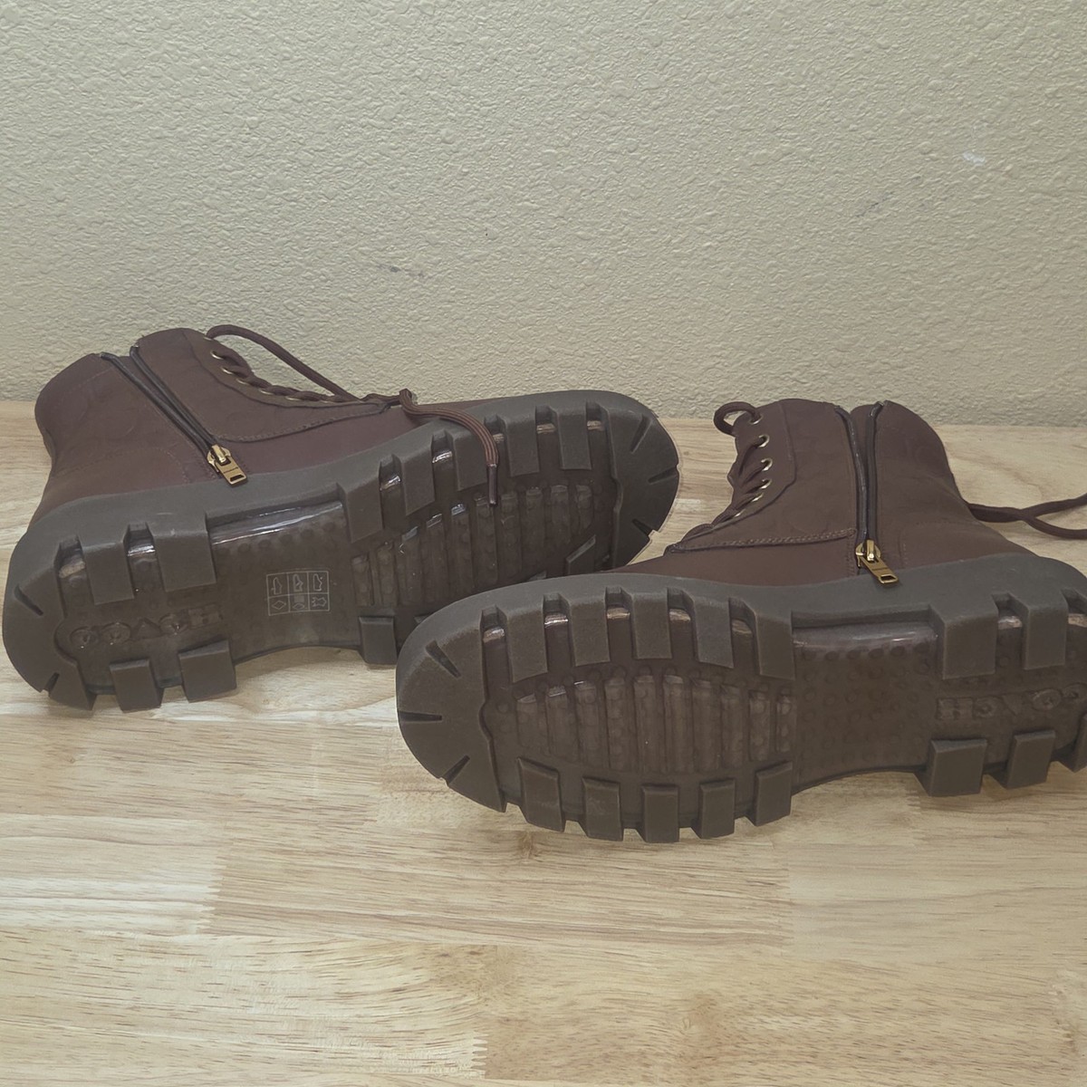 Coach Citysole Boot Men\'s Size 13 D Combat Style Brown CC748 Coach Citysole Boot CC748 Mens Brown Leather Signature  main image 2