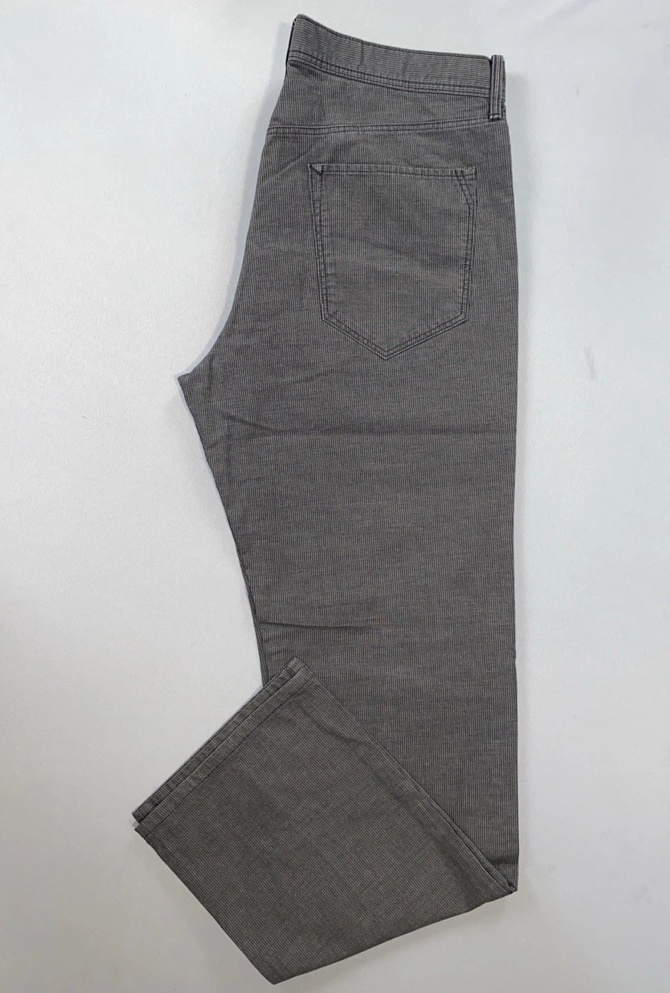 Banana Republic Lightweight 100% Cotton Canvas Straight Fit Jeans. Men's 32X32.5