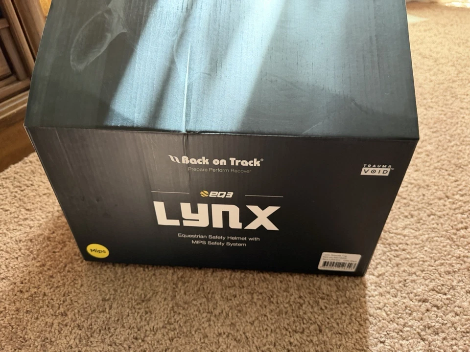 Casco de equitación BACK ON TRACK Lynx Smooth Top negro (492100) Foto 4 de 4