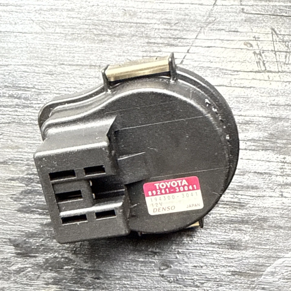 8924130041 GENUINE Toyota ACTUATOR ABSORBER CONTROL 89241-30041 OEM 89241B Lexus - Image 4 of 4