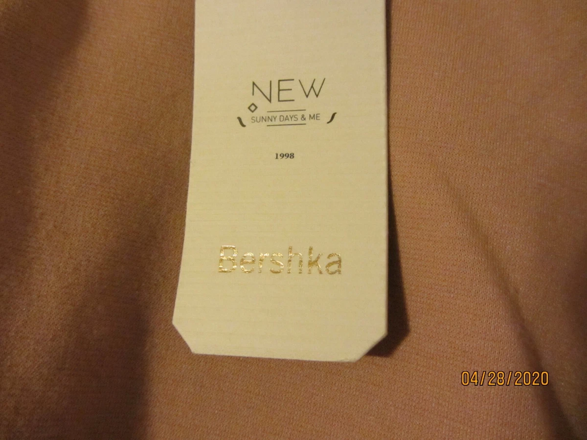 NWT - BERSHKA - SUNNY DAYS & ME - WOMEN'S SKIRT - SIZE M - PEACH